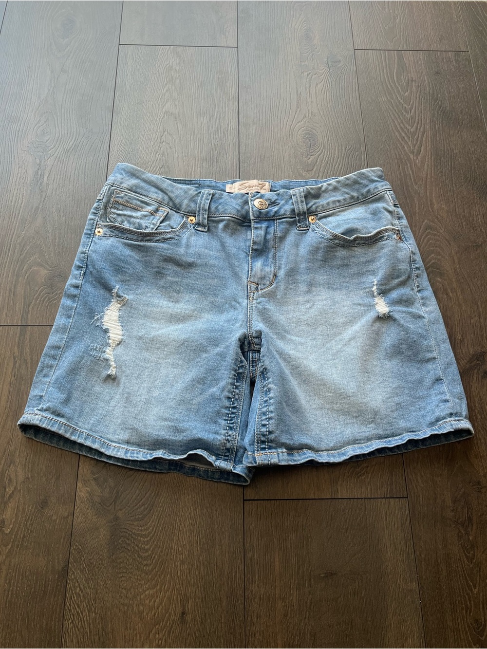NWOT Seven7 Distressed Denim Shorts